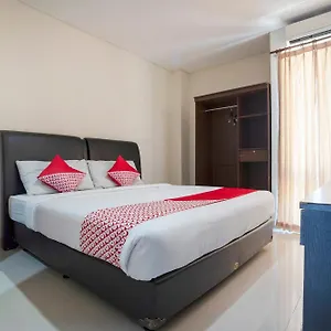 ** Hotel Oyo 482 Anika Indonesia